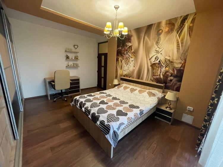 Garsonieră decomandată, mobilată în Rogerius