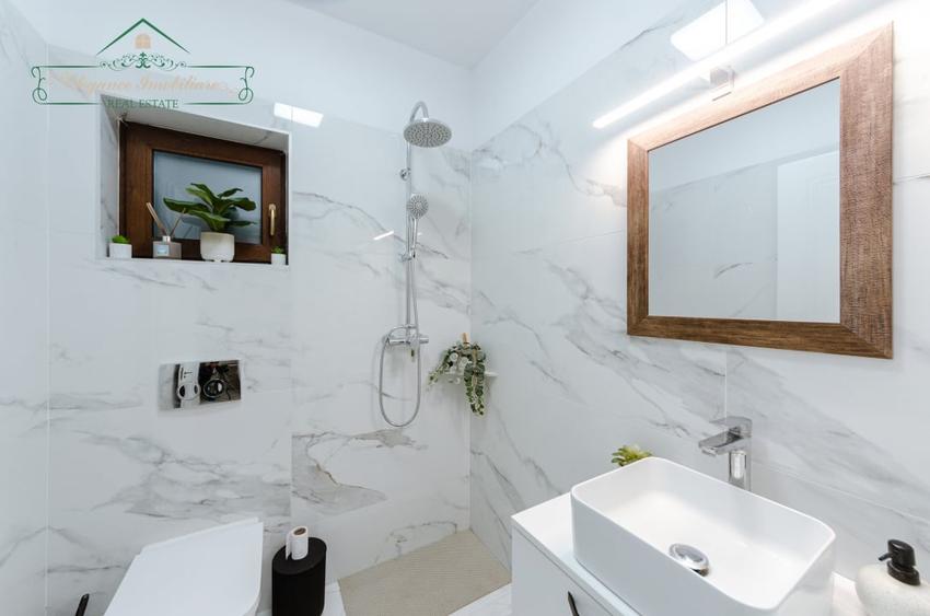 Casă individuală cu 4 camere cu Canalizare în Exterior Vest