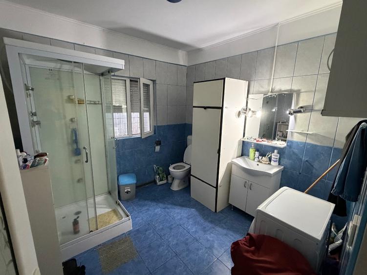Casă individuală cu 3 camere cu Teren 223 Mp în Central