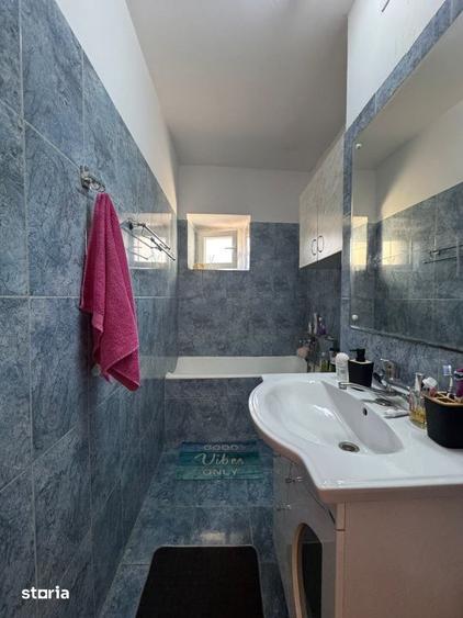 Apartament cu 4 camere decomandat, mobilat în Ferentari