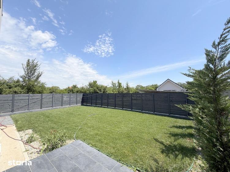 Casă cu 4 camere cu Teren 300 Mp în Corbeanca