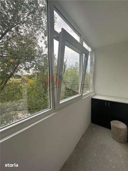 Apartament cu 2 camere decomandat în Nicolina