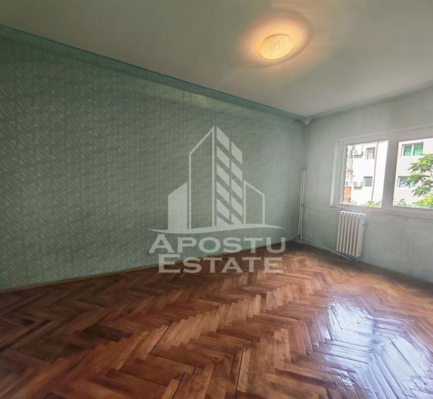 Apartament de vanzare cu 3 camere, 2 bai, 2 balcoane, zona Aradului - 4