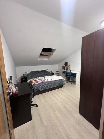 Casă cu 2 camere în Central