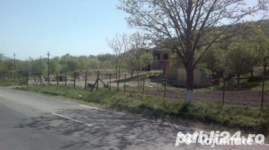 Teren de 916 mp, în Central
