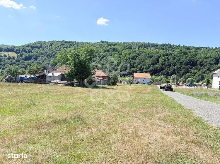 Teren intravilan de vanzare in Negreni cu acces din E60, Cluj - 1