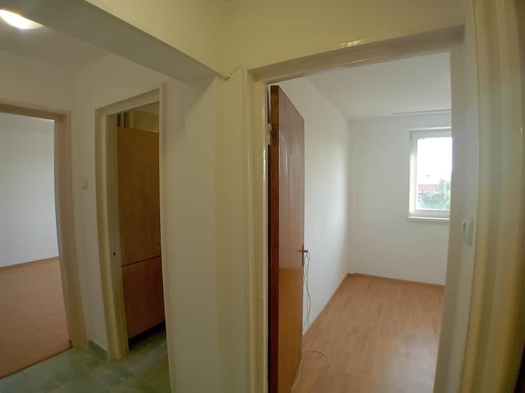 Apartament cu 2 camere decomandat în Brâncoveanu
