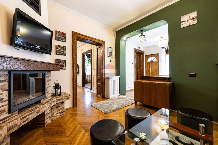 Apartament cu 3 camere decomandat în Blumăna