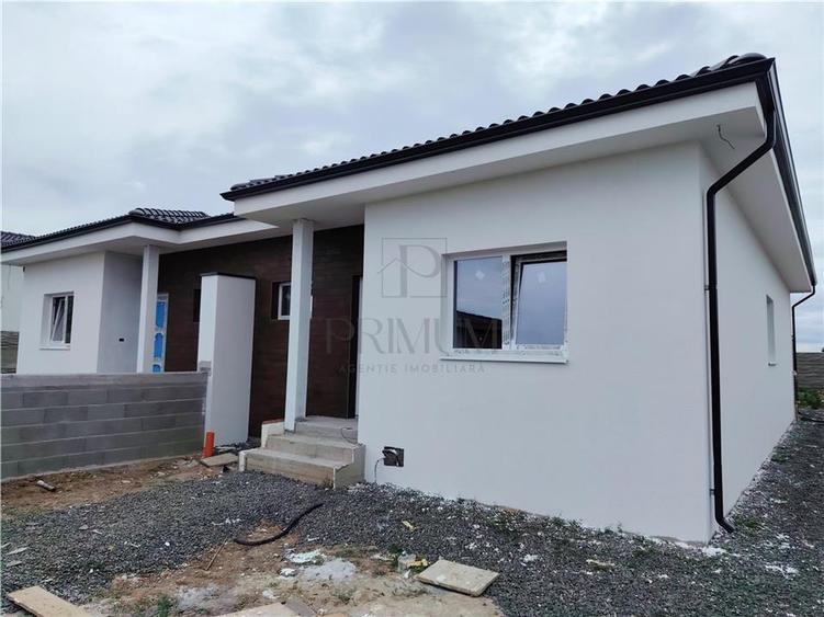 Duplex cu 3 camere cu Teren 342 Mp în Moșnița Nouă