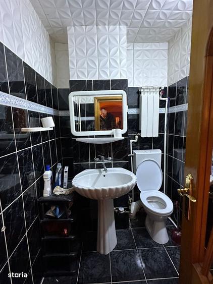 Apartament cu 3 camere în Buzaului