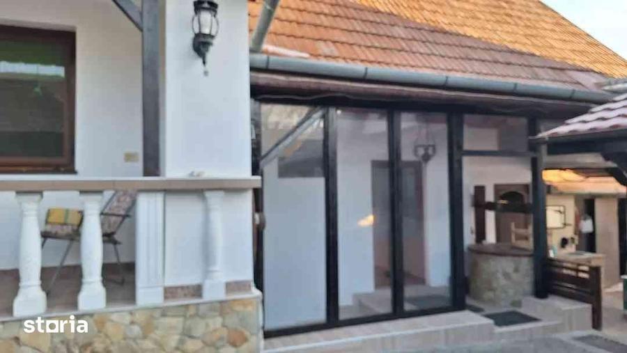Casă cu 4 camere cu Teren 1350 Mp în Răhău