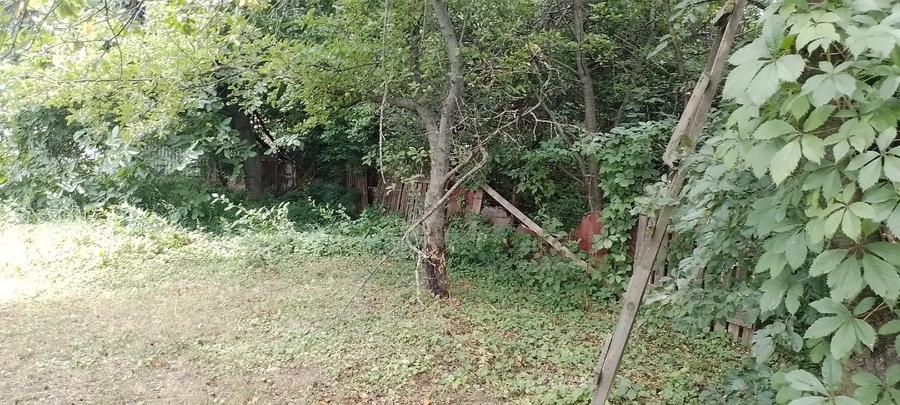 Teren Construcții intravilan de 844 mp, în Central