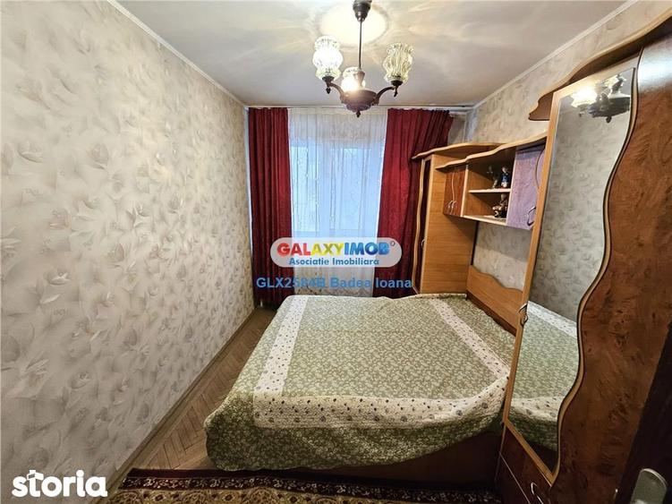 Apartament cu 3 camere semidecomandat în Dristor