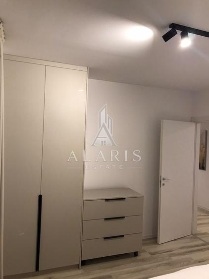 Apartament cu 3 camere decomandat, mobilat în Dumbrăvița