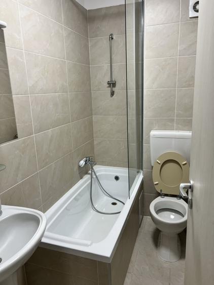 Apartament cu 2 camere nedecomandat, mobilat în Turnișor