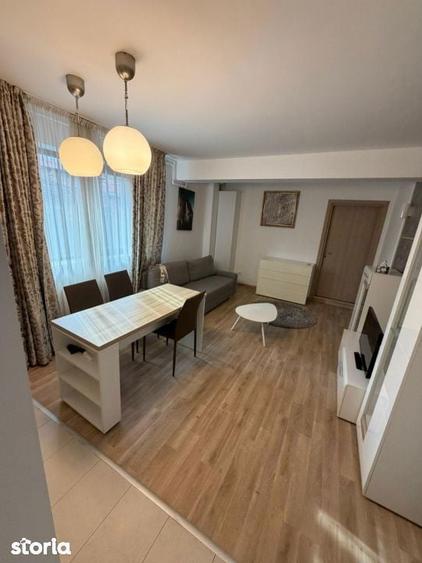 Apartament cu 2 camere în 1 Mai