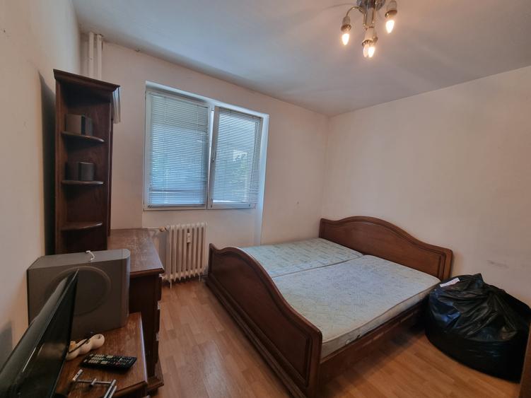 Apartament cu 3 camere decomandat în 1 Decembrie 1918