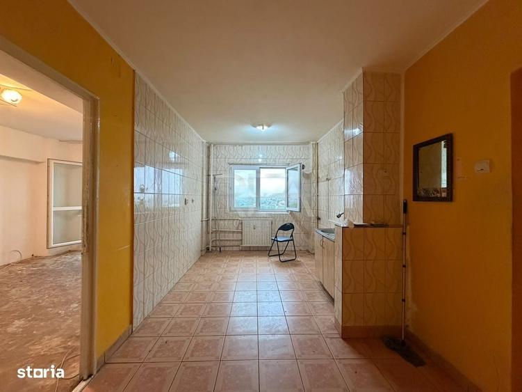 Apartament cu 2 camere semidecomandat în Pantelimon