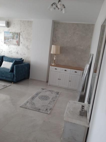 Apartament cu 2 camere decomandat în Exterior Vest