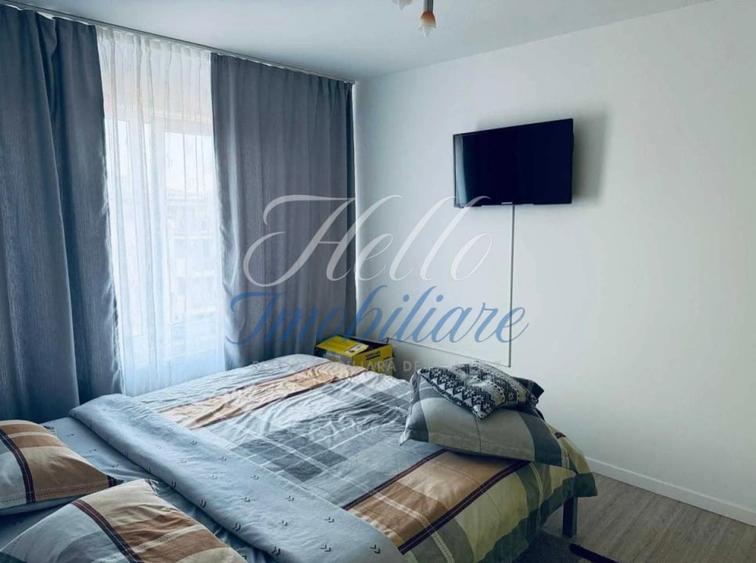 Apartament cu 3 camere semidecomandat în Florești