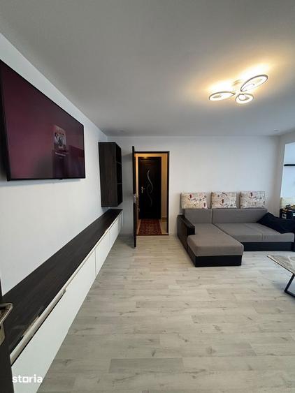 De inchiriat apartament cu 3 camere, zona liceului nr.2,mobilat,utilat - 3