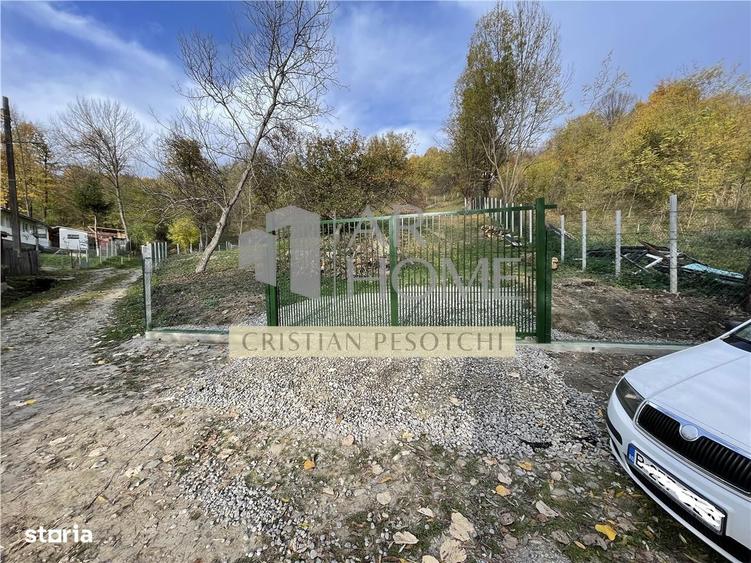 Teren de 2301 mp, în Provița de Jos
