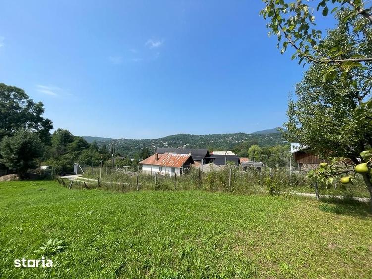 Teren de 720 mp, în Central