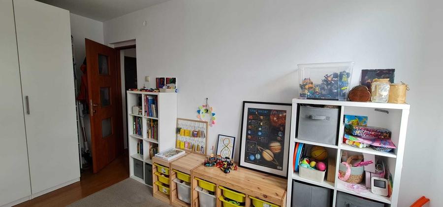 Apartament cu 3 camere decomandat în Dosu Bricii