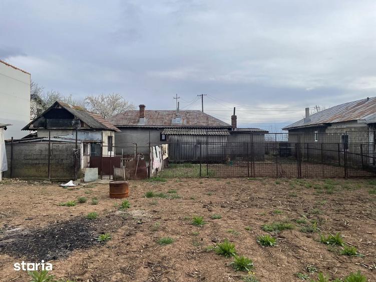 Casa 89 mp + teren 2298 mp intravilan si 2941 mp extravilan Negoiesti - 18