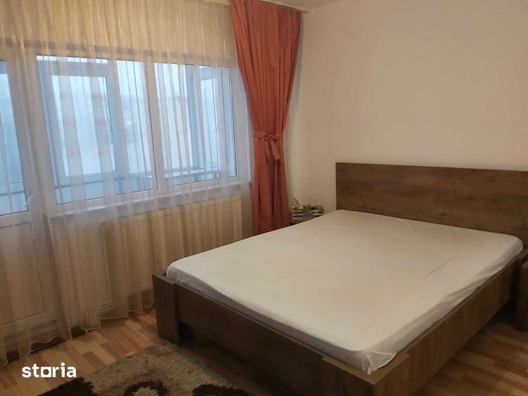 Apartament cu 2 camere, mobilat în Central