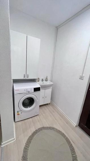 Garsonieră semidecomandată în Central