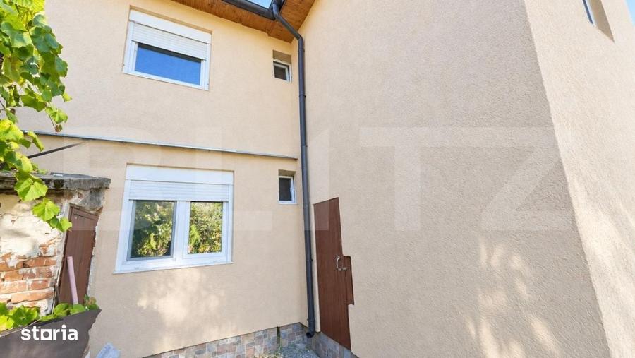 Casă cu 4 camere în Cârăști