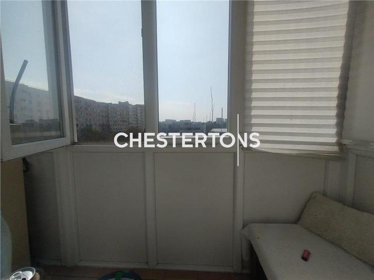 Apartament cu 2 camere decomandat, mobilat în Berceni