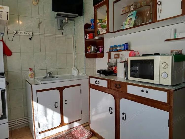 Garsonieră decomandată în Central