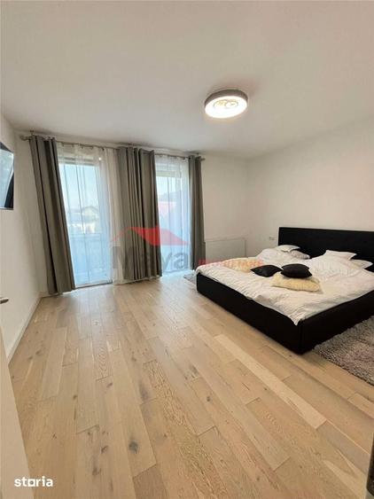 Casă cu 3 camere cu Teren 200 Mp în Central