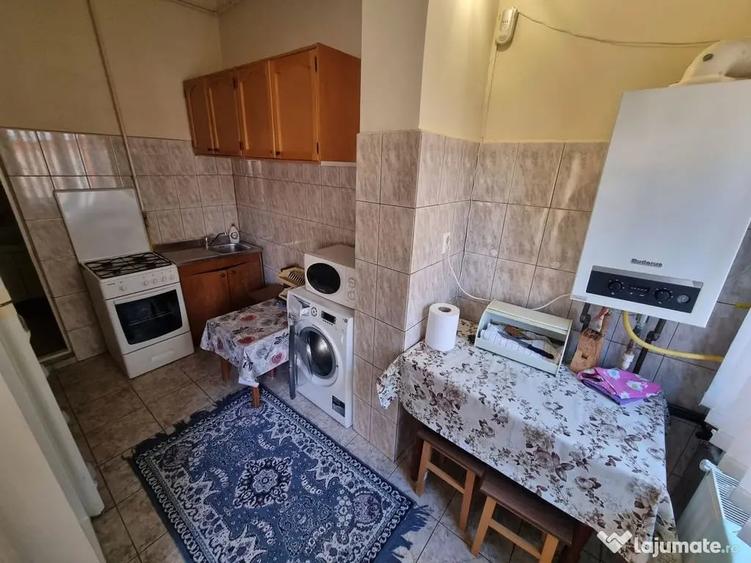 Casă cu 4 camere cu Teren 176 Mp în Tomis II