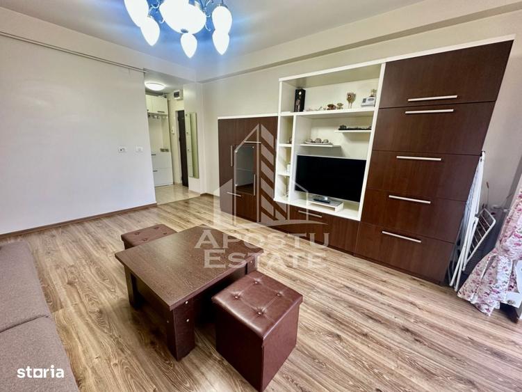 Apartament cu 2 camere, bucatarie inchisa, etaj 1, zona centrala Giroc - 10
