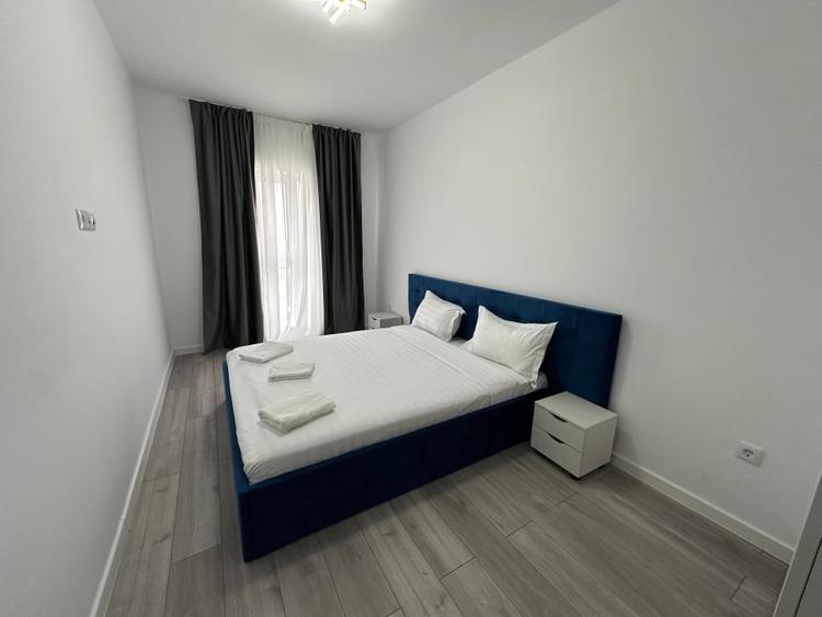 Apartament cu 3 camere decomandat, mobilat în Rafinaria Vega