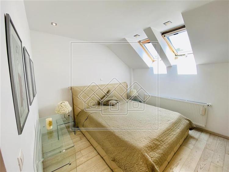 Apartament cu 3 camere decomandat în Arhitecților - Calea Cisnădiei