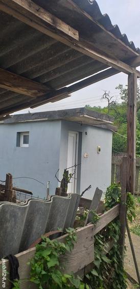 Casă cu 3 camere cu Teren 1700 Mp în Izvoarele