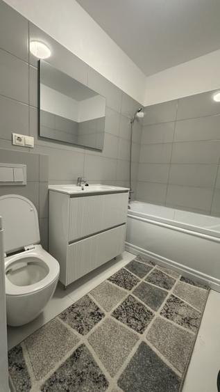 Apartament cu 2 camere semidecomandat, mobilat în Vasile Alecsandri