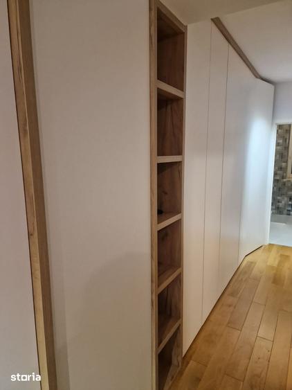 Apartament cu 3 camere în Bună Ziua