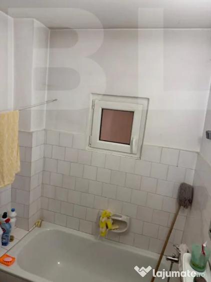 Casă cu 4 camere cu Teren 537 Mp în Central