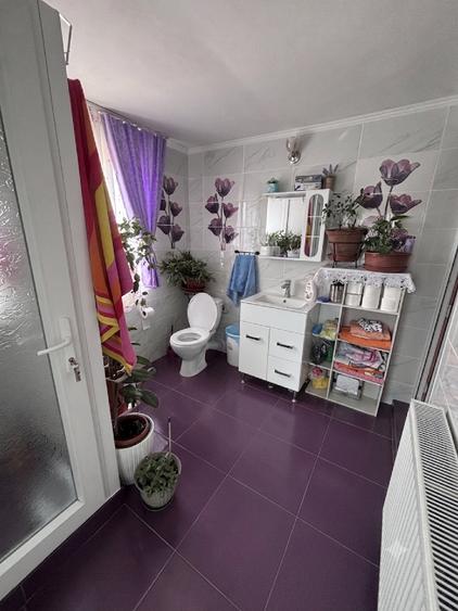 Casă individuală cu 5 camere cu Teren 1050 Mp în Odaia Manolache