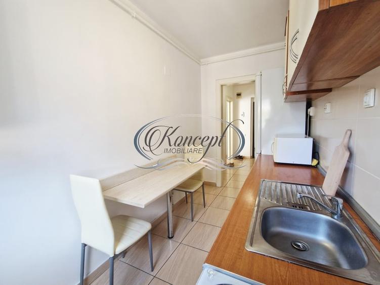 Apartament cu 2 camere semidecomandat, mobilat în Zorilor