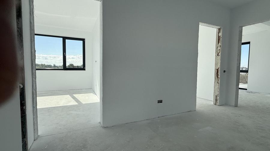 Casă individuală cu 4 camere cu Teren 804 Mp în Săftica