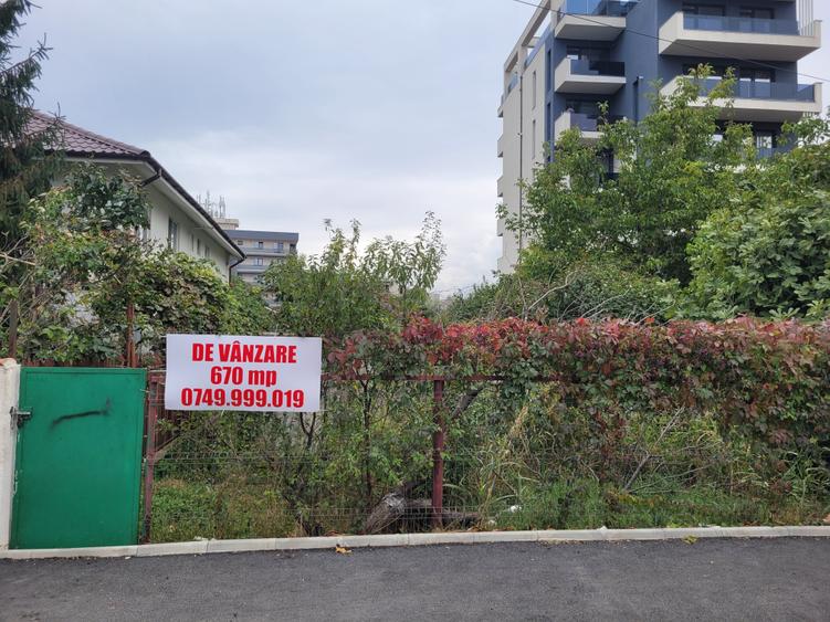 Teren Construcții intravilan de 670 mp, în Central