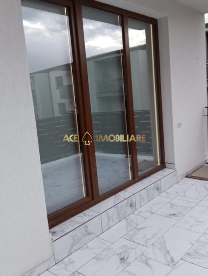 Apartament cu 3 camere decomandat, mobilat în Theodor Pallady