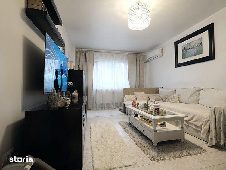 Apartament cu 2 camere semidecomandat în Tei