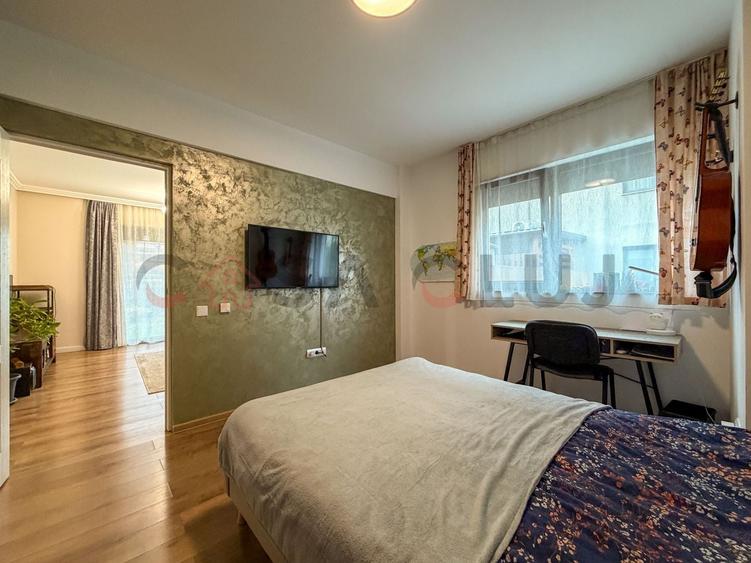 Apartament cu 3 camere decomandat, mobilat în Bună Ziua
